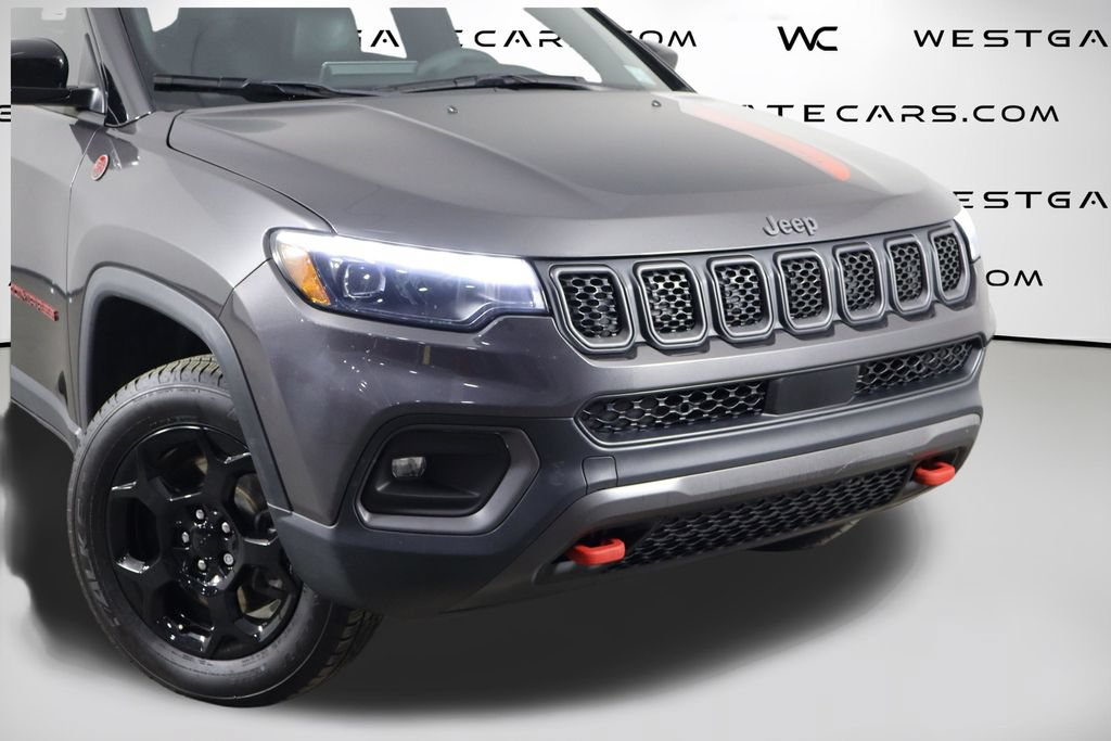 Used 2023 Jeep Compass Trailhawk w/ Trailhawk Elite Group AWD/4WD image 58
