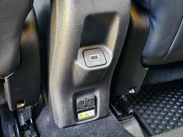 Certified 2022 Jeep Renegade Limited AWD/4WD image 35