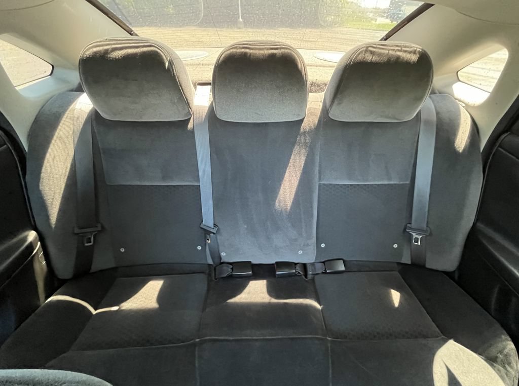 Used 2011 Chevrolet Impala LT FWD image 17