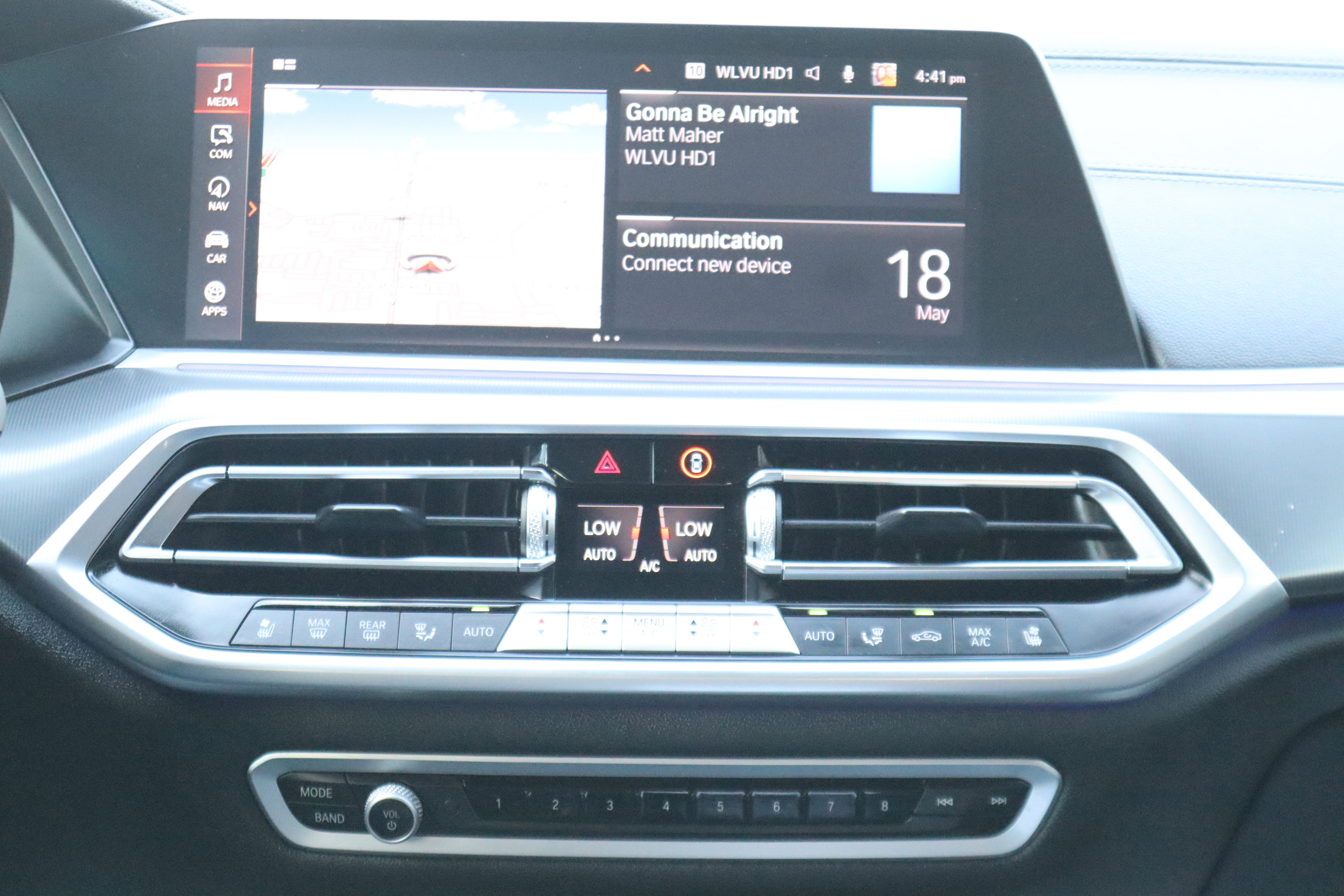 Used 2021 BMW X5 sDrive40i w/ M Sport Package RWD image 13