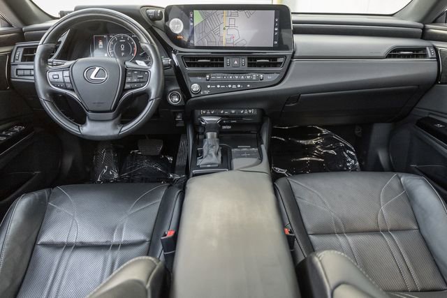 Used 2022 Lexus ES 350 w/ Accessory Package FWD image 6