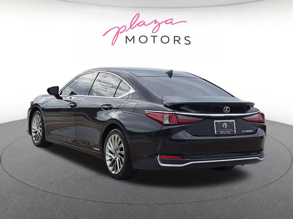 Used 2019 Lexus ES 300h Ultra Luxury FWD image 7