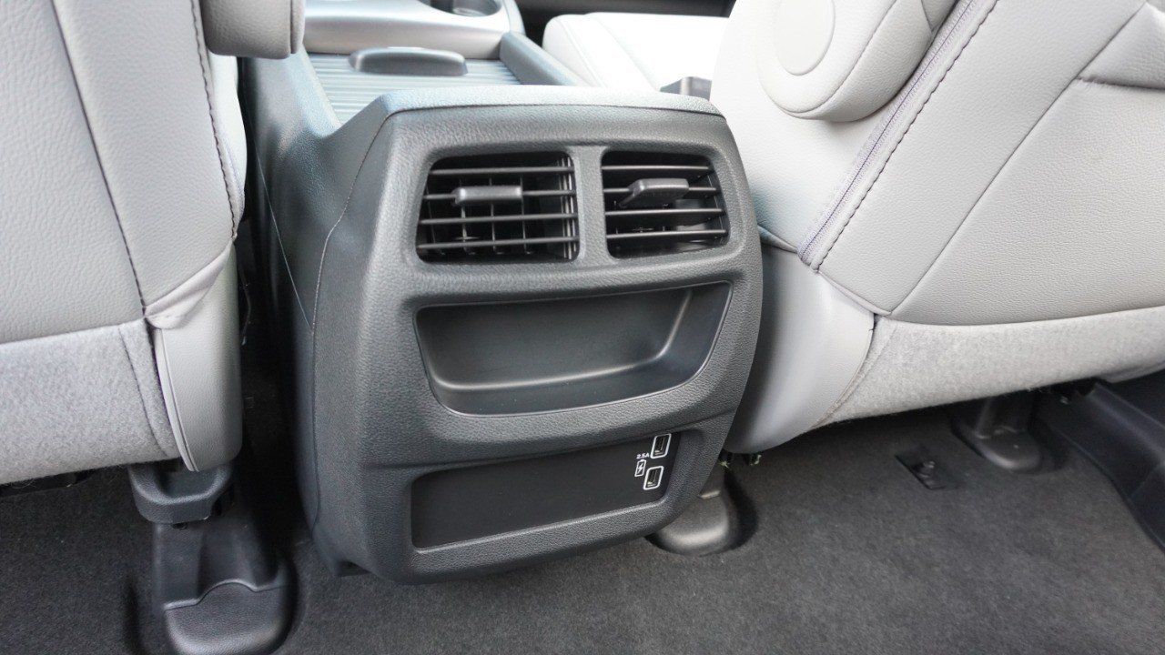 Used 2023 Honda Passport EX-L image 31