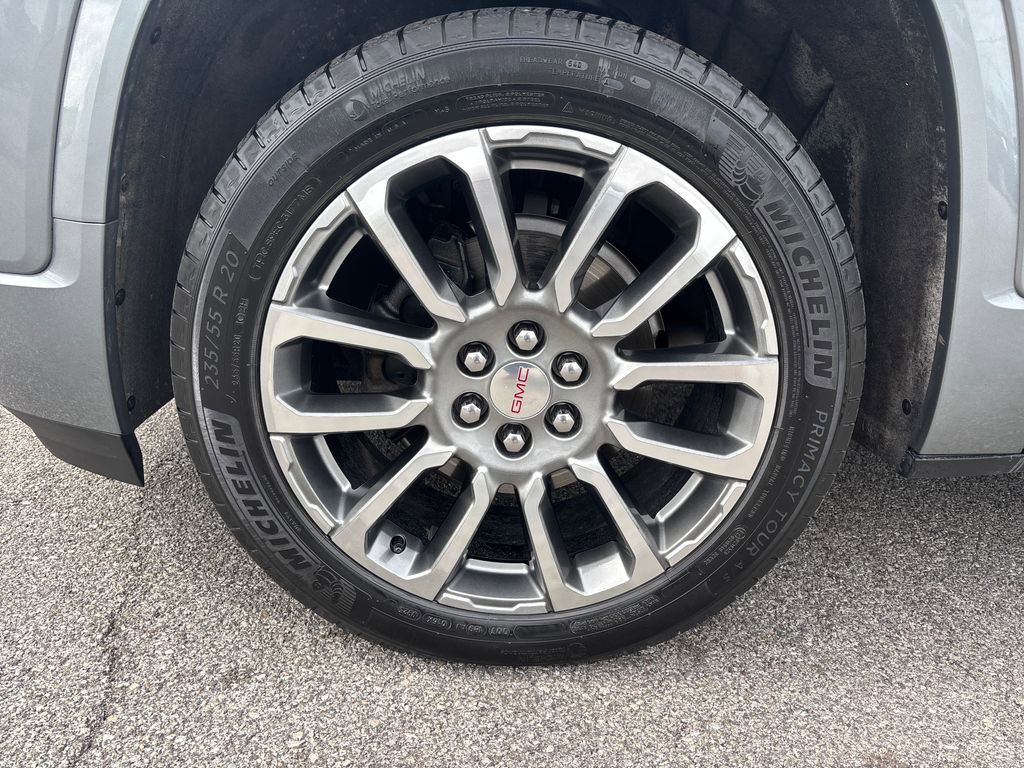 Used 2023 GMC Acadia Denali w/ Denali Ultimate Package image 32