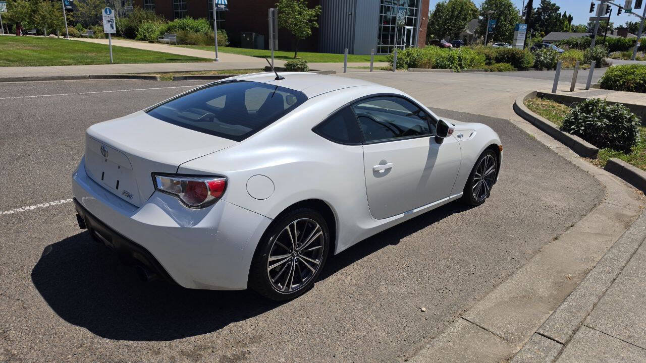 Used 2013 Scion FR-S RWD image 5