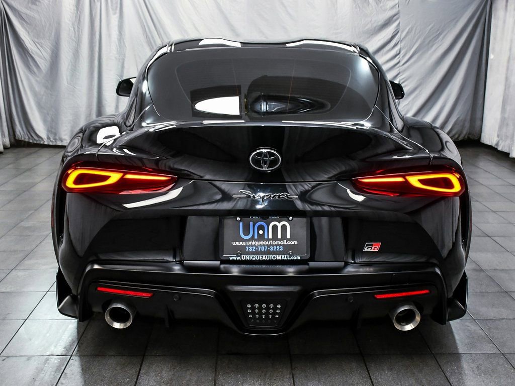 Used 2026 Toyota Supra Premium w/ Driver Assist Package image 5