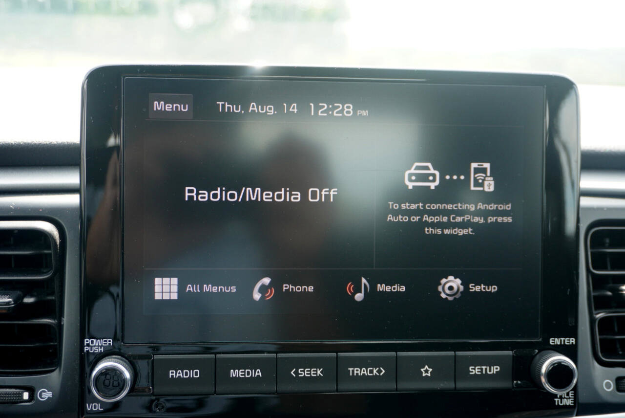 Used 2023 Kia Rio LX image 25