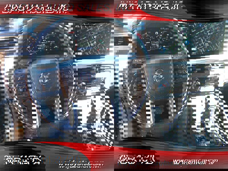 Used 2024 Toyota Tacoma TRD Off-Road image 6