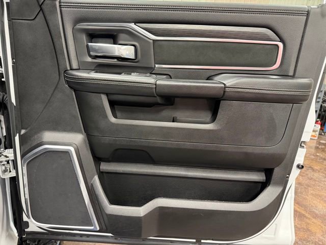 Used 2024 RAM 2500 Laramie w/ Night Edition image 26