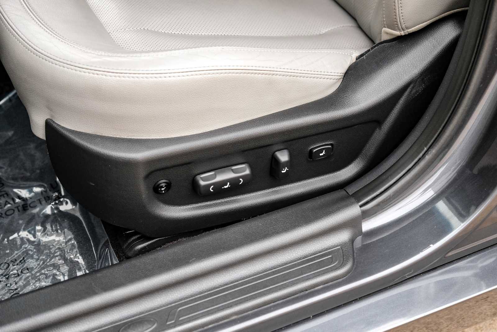 Used 2011 Kia Optima EX image 30