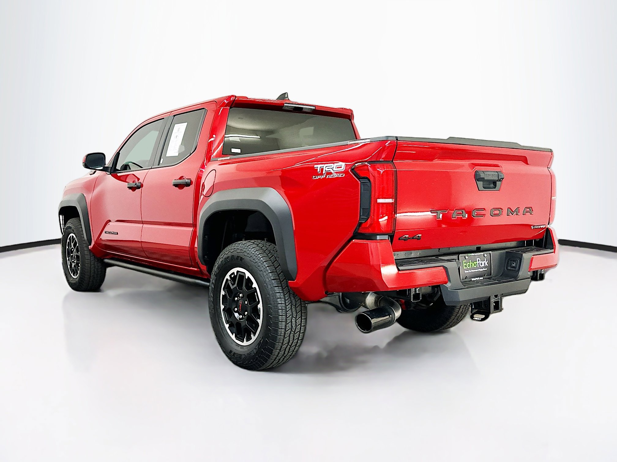 Used 2025 Toyota Tacoma TRD Off-Road AWD/4WD image 5