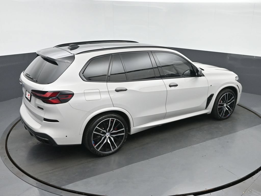 Used 2022 BMW X5 M50i w/ Executive Package AWD/4WD image 37
