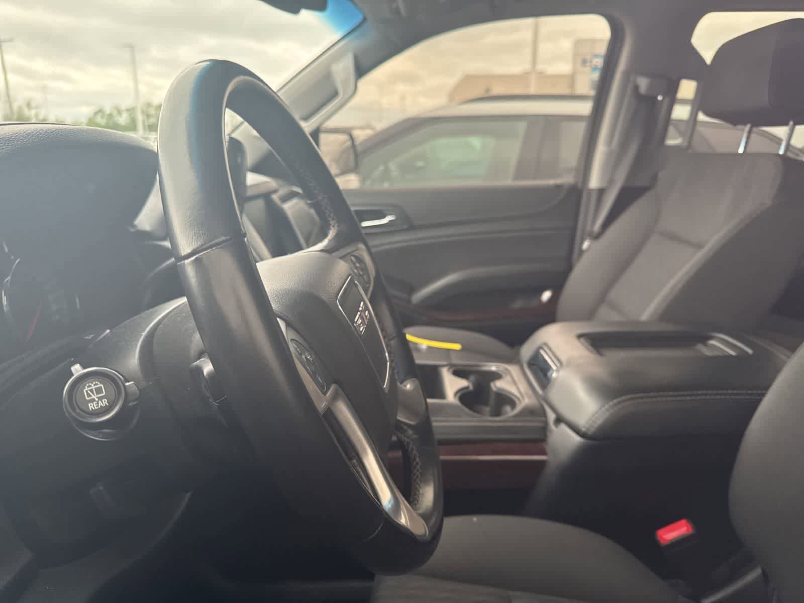 Used 2019 GMC Yukon SLE w/ Convenience Package AWD/4WD image 31