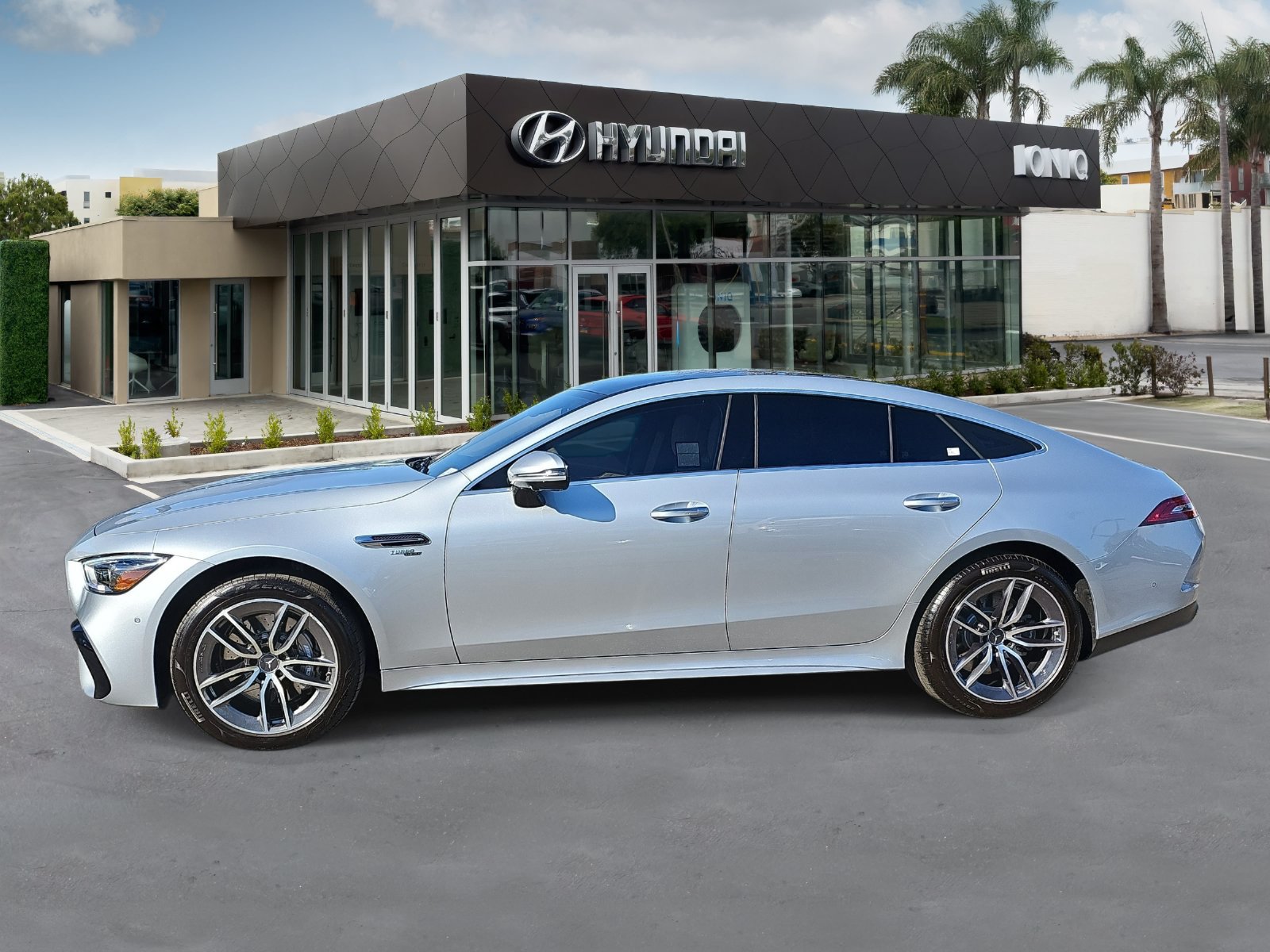 Used 2024 Mercedes-Benz AMG GT 43 image 6