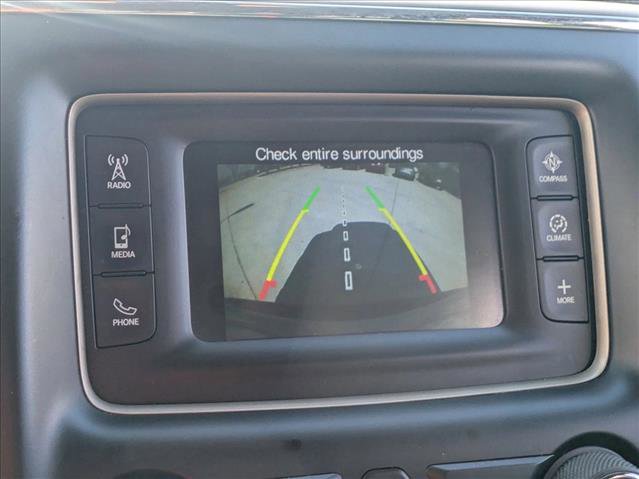 Used 2017 Jeep Grand Cherokee Laredo w/ Quick Order Package 2BE image 12