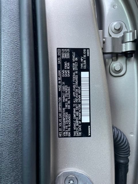 Certified 2023 Volvo XC40 Recharge Ultimate AWD/4WD image 28