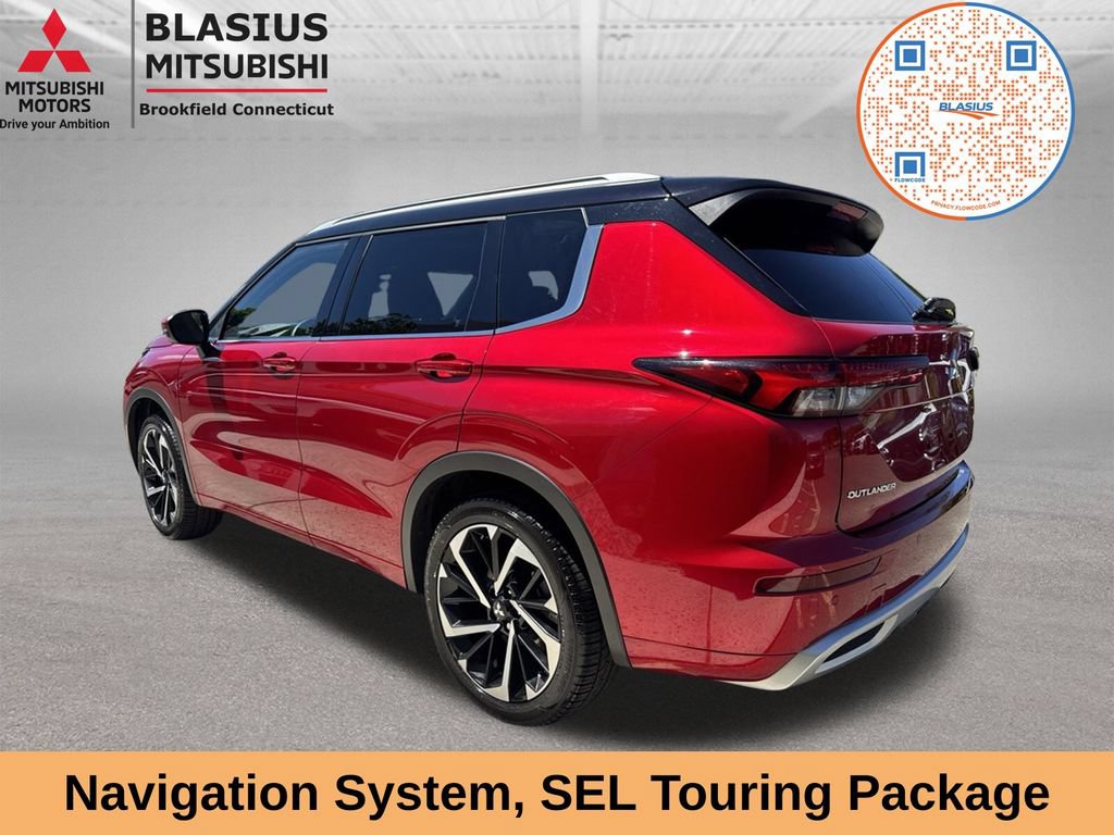 Used 2023 Mitsubishi Outlander SEL AWD/4WD image 14