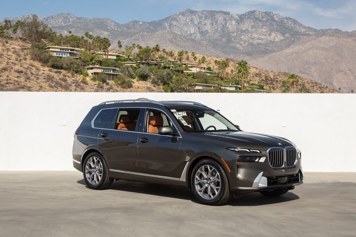 New 2026 BMW X7 xDrive40i image 1