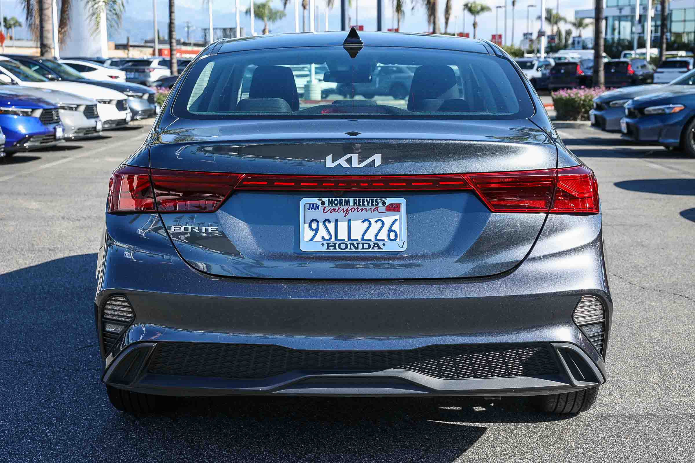 Used 2022 Kia Forte LXS image 6