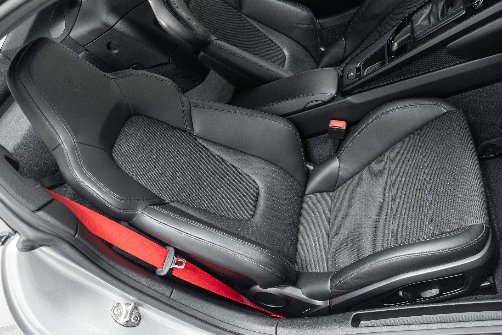 Used 2022 Porsche 911 GT3 RWD image 25