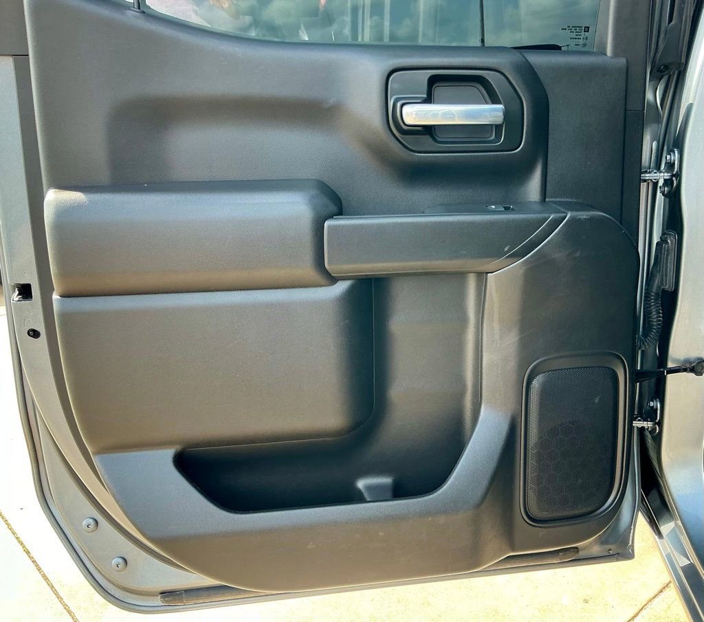 Used 2021 Chevrolet Silverado 1500 Custom RWD image 30