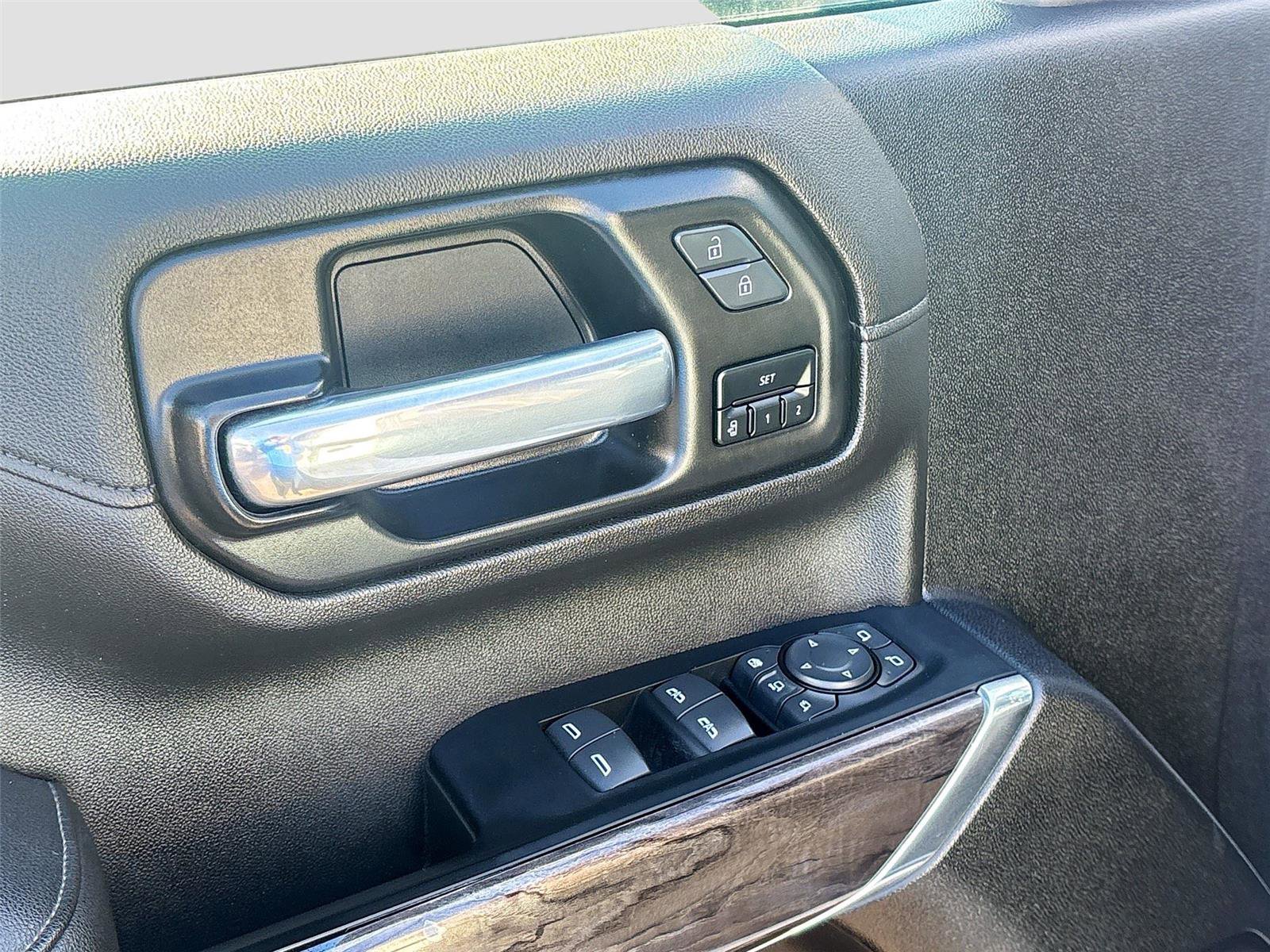 Used 2023 Chevrolet Silverado 2500 LTZ w/ LTZ Plus Package image 19