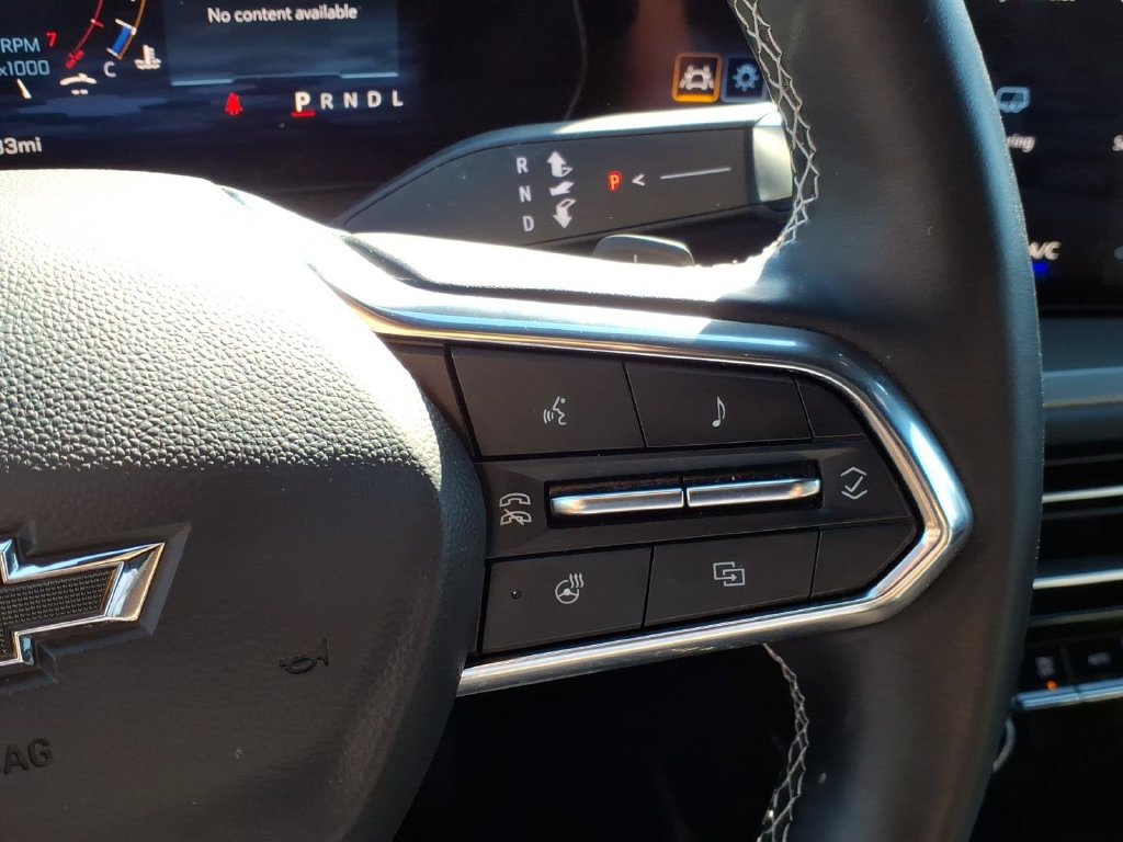 Used 2025 Chevrolet Traverse LT w/ Midnight/Sport Edition AWD/4WD image 22