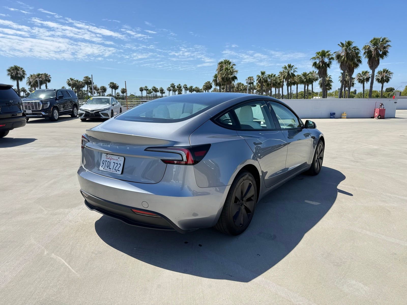 Used 2025 Tesla Model 3 Long Range RWD image 3