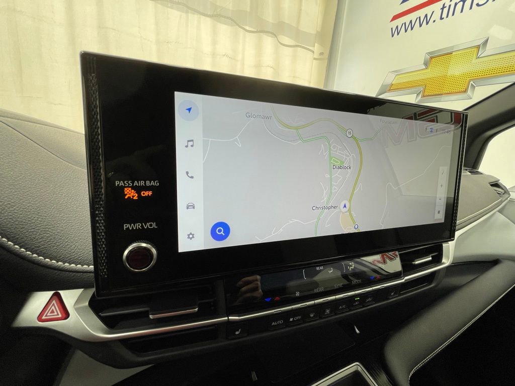 Used 2025 Toyota Sienna XSE image 26