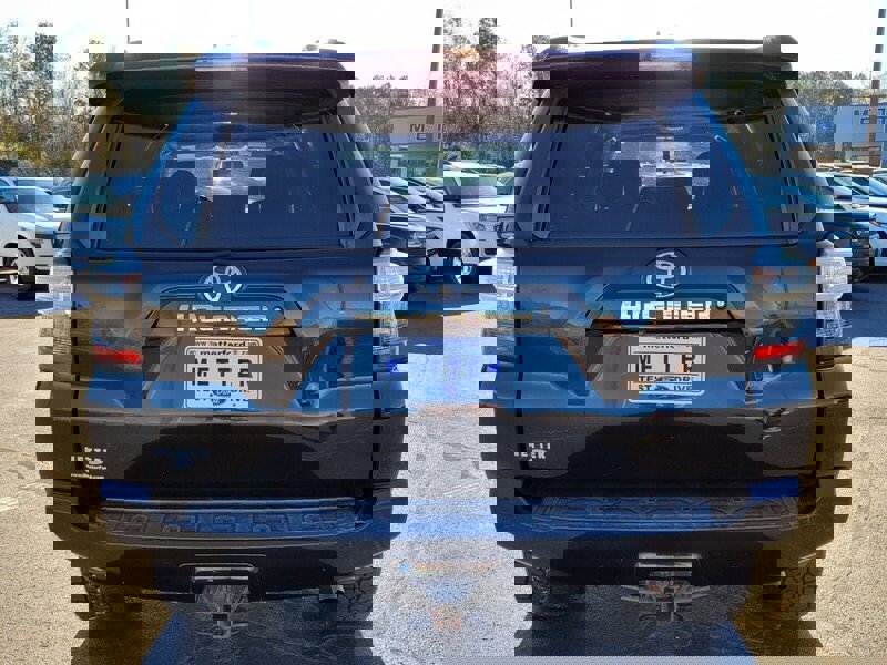 Used 2015 Toyota 4Runner SR5 image 10