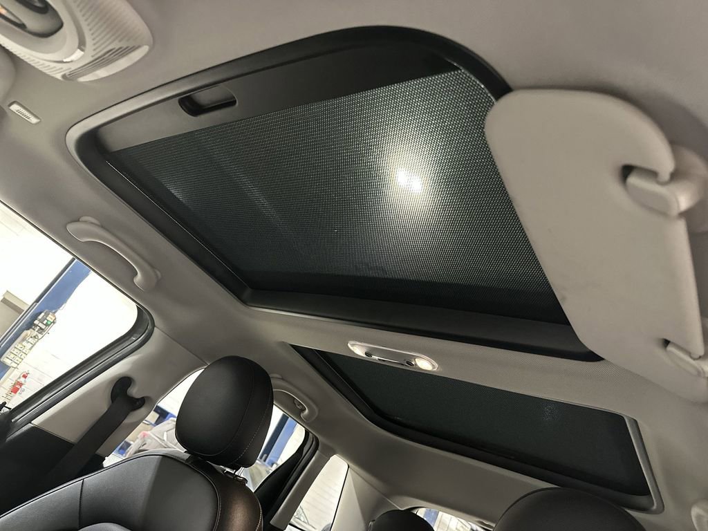 Used 2019 MINI Cooper 4-Door Hardtop image 16