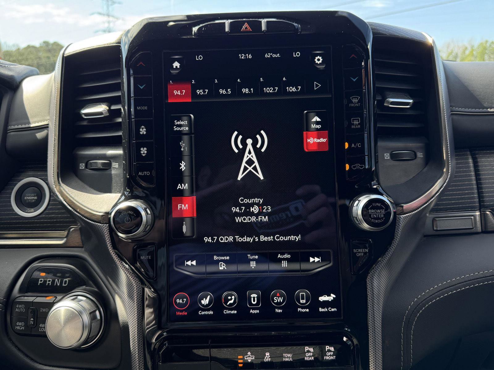 Used 2021 RAM 1500 Limited w/ Body Color Bumper Group image 24