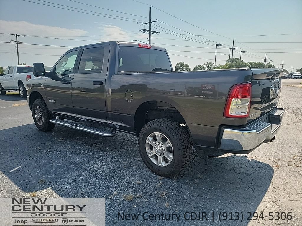 Used 2024 RAM 2500 Big Horn AWD/4WD image 3