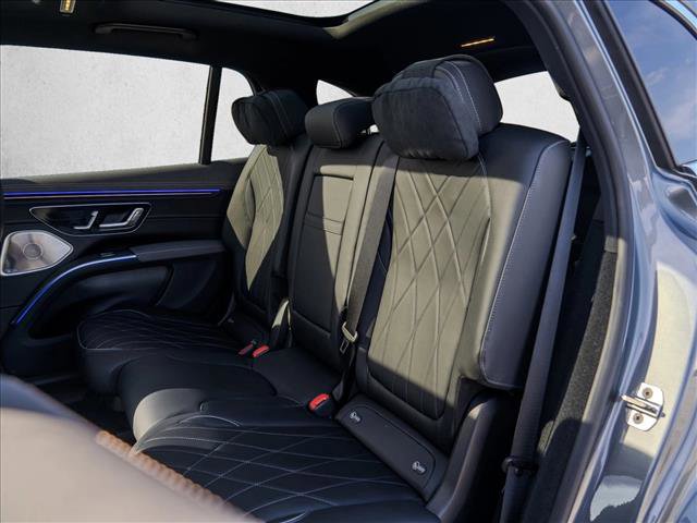 Used 2025 Mercedes-Benz EQS 580 4MATIC SUV image 25