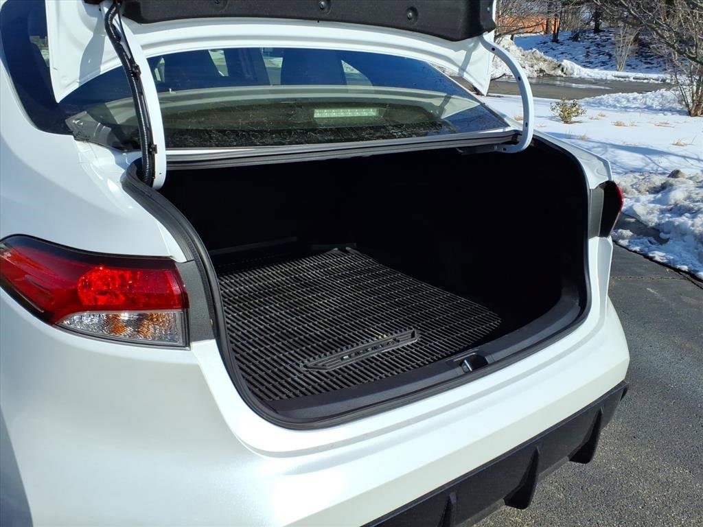 Certified 2024 Toyota Corolla SE image 26