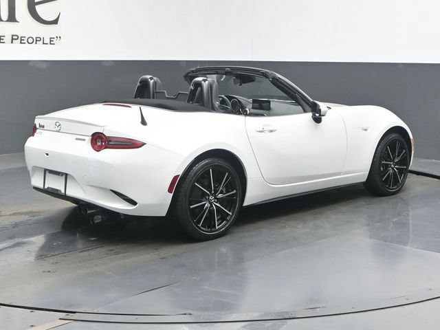 Used 2024 MAZDA MX-5 Miata Grand Touring w/ Weather Package RWD image 49