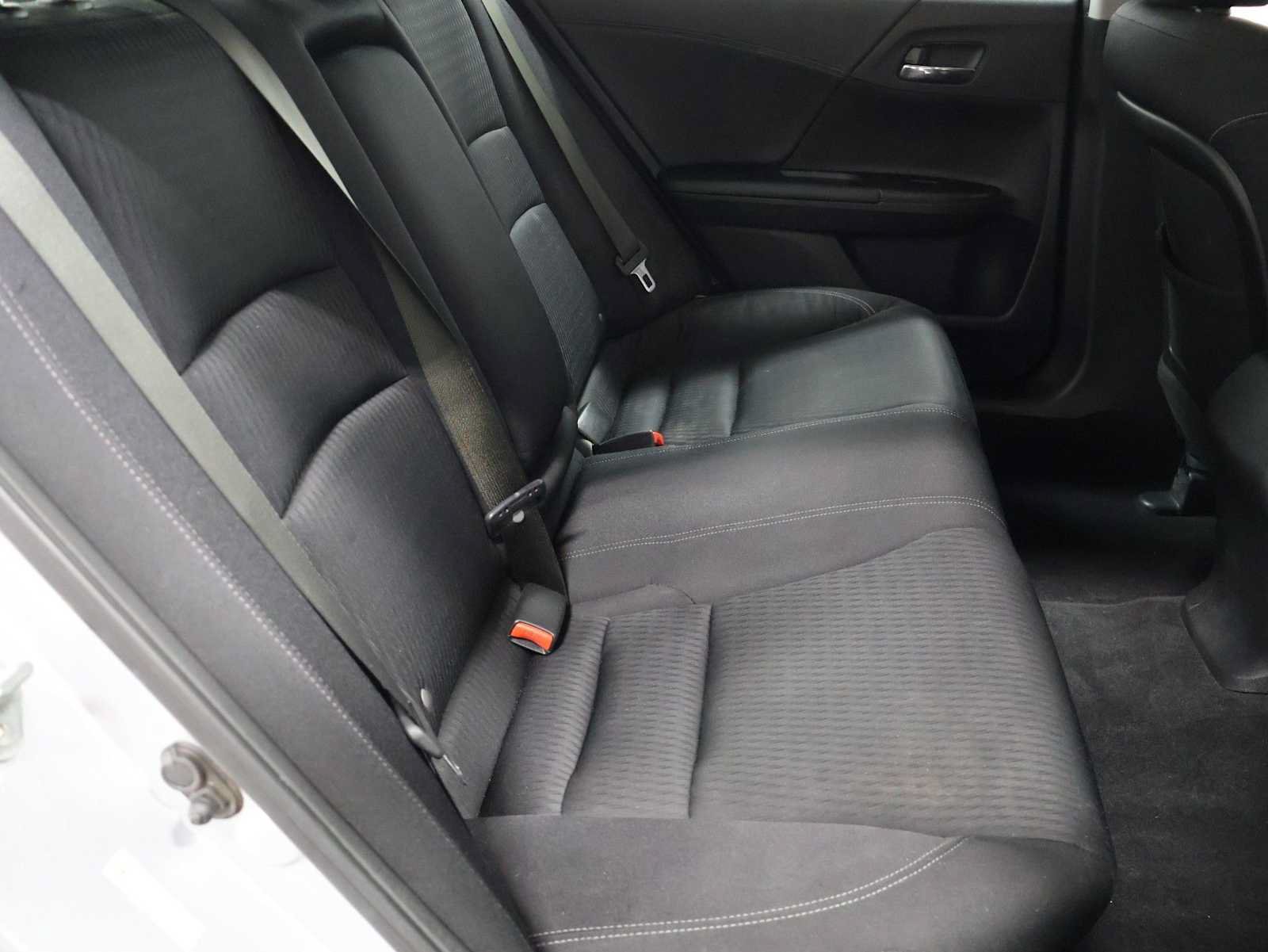 Used 2013 Honda Accord Sport image 29