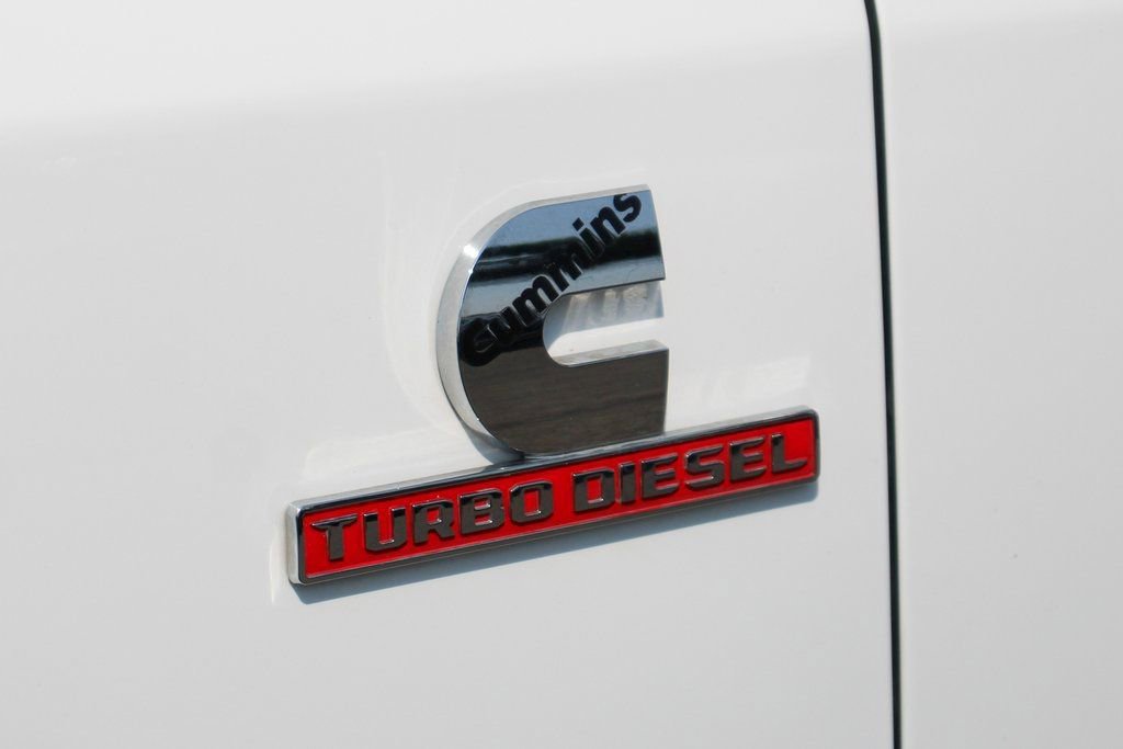 Used 2021 RAM 5500 Tradesman w/ Chrome Appearance Group image 46