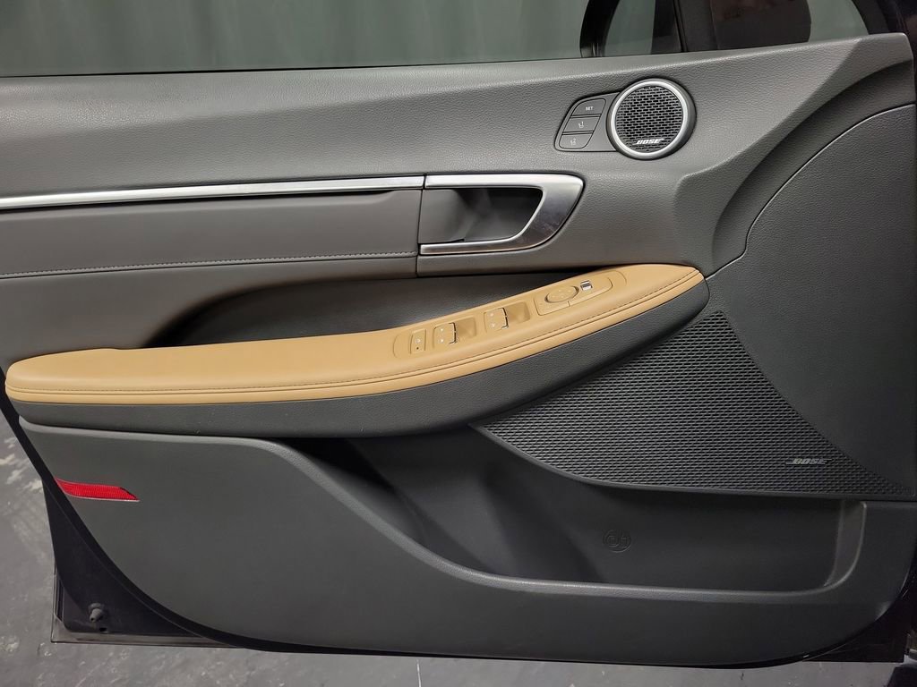 Used 2023 Hyundai Sonata Limited w/ Cargo Package image 24