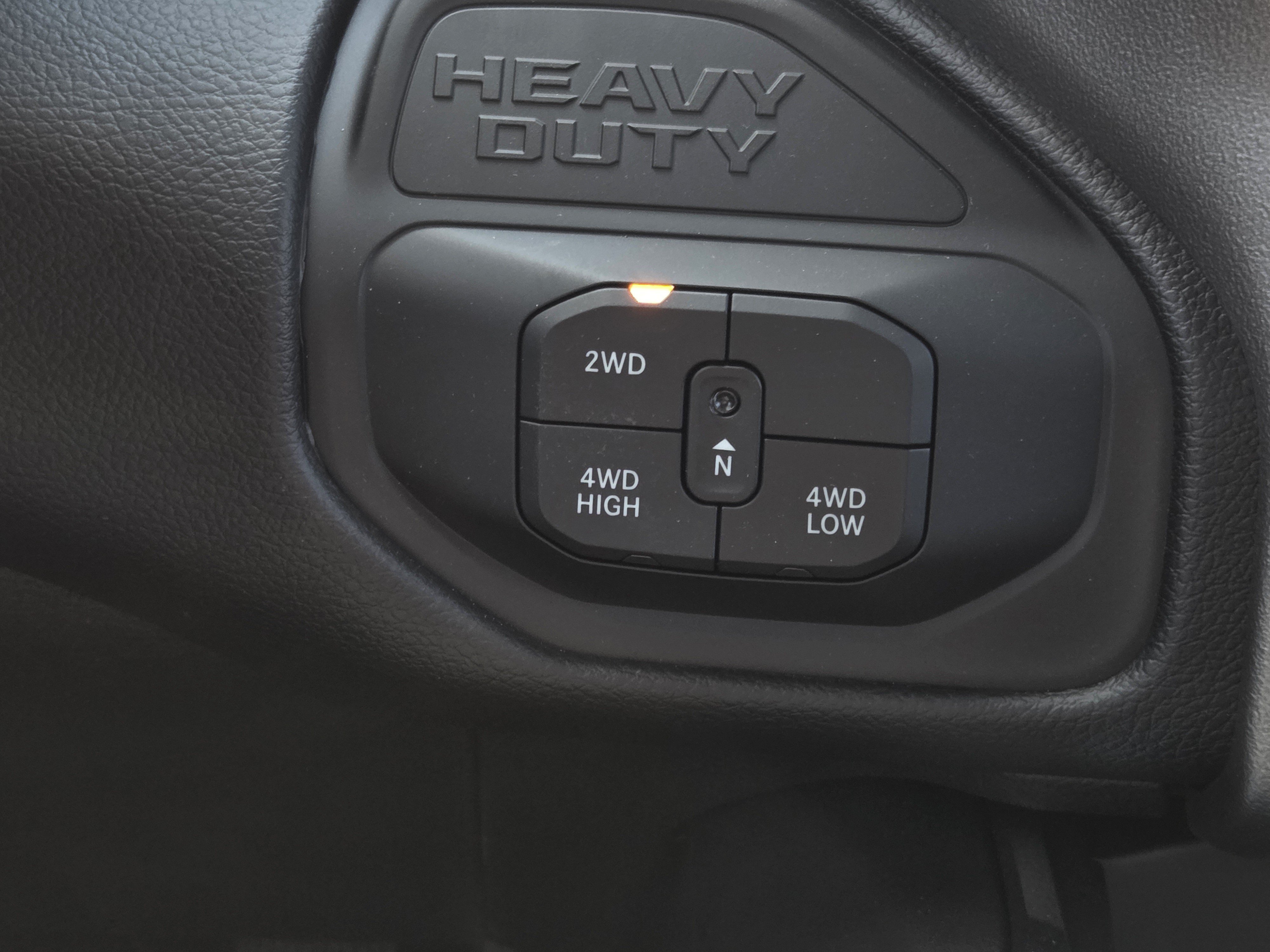 New 2026 RAM 2500 Laramie w/ Sport Appearance Package AWD/4WD image 12