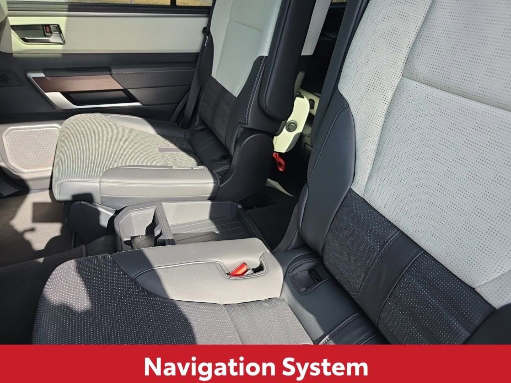 Used 2025 Toyota Sequoia Capstone image 21