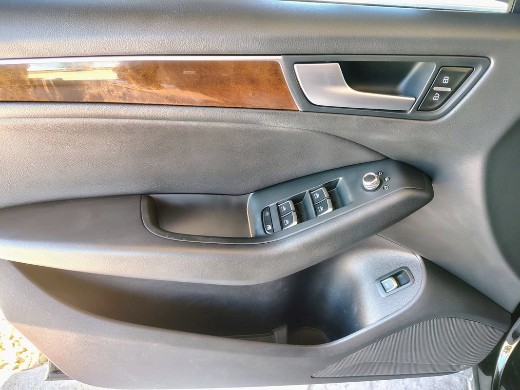 Used 2015 Audi Q5 2.0T Premium AWD/4WD image 9