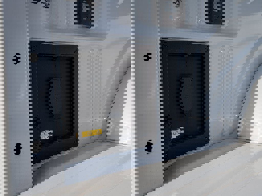 New 2025 Ford F150 Raptor w/ Equipment Group 803A Raptor R image 18