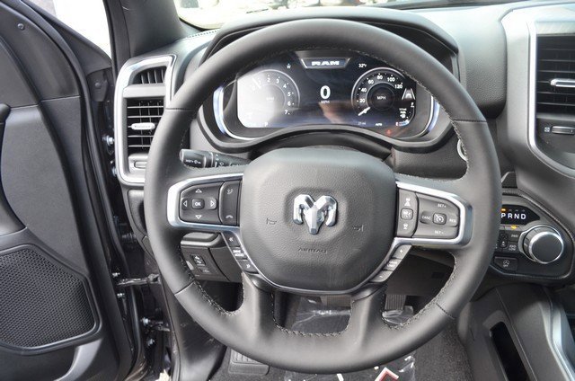 New 2026 RAM 1500 4x4 Crew Cab image 16
