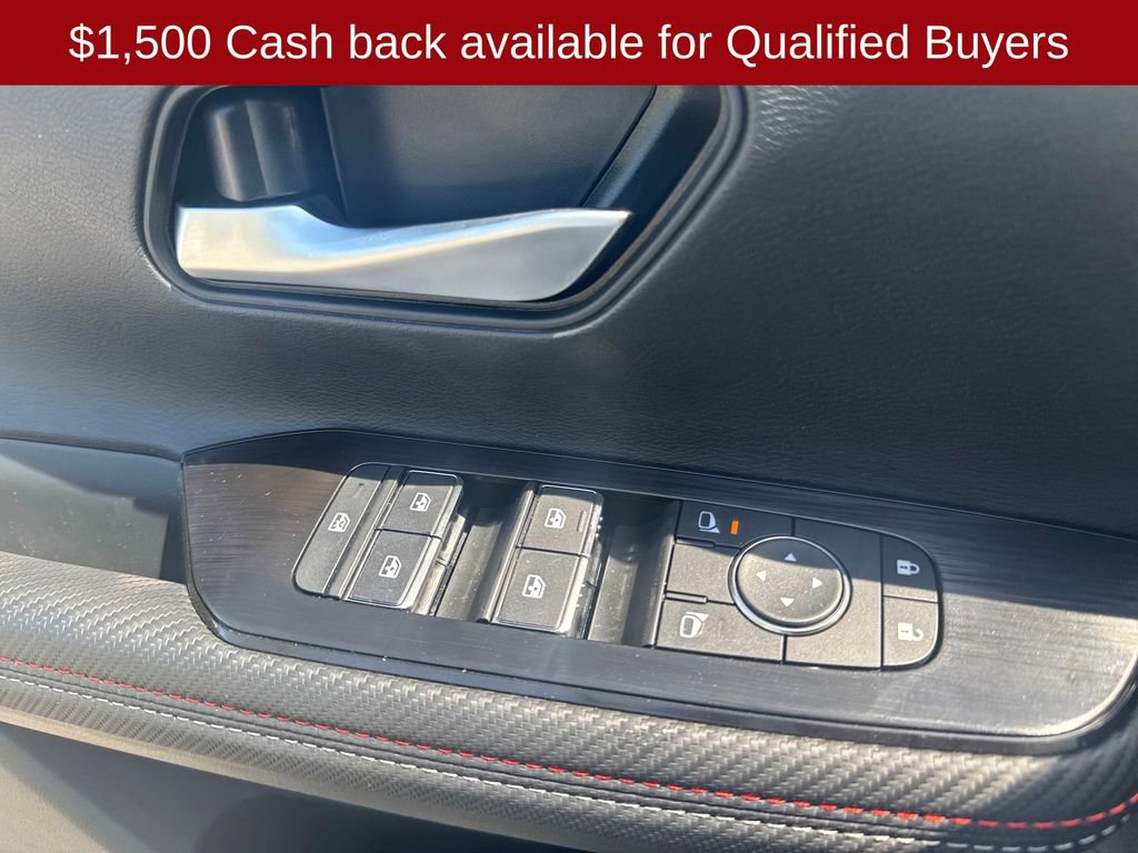 New 2026 Nissan Kicks SR w/ Cold Weather Package image 13