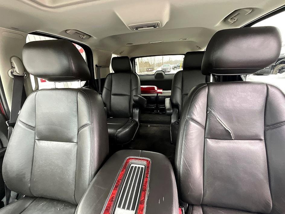 Used 2014 Cadillac Escalade Luxury image 36