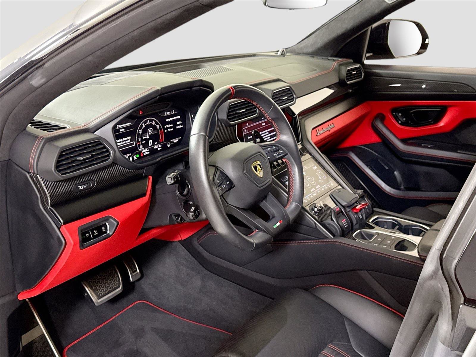 Used 2023 Lamborghini Urus S image 15