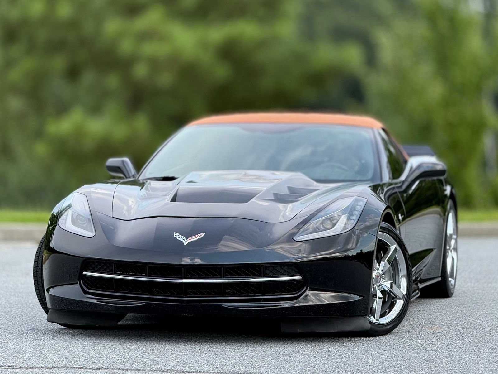 Used 2015 Chevrolet Corvette Stingray Convertible w/ 3LT Preferred Equipment Group RWD image 2