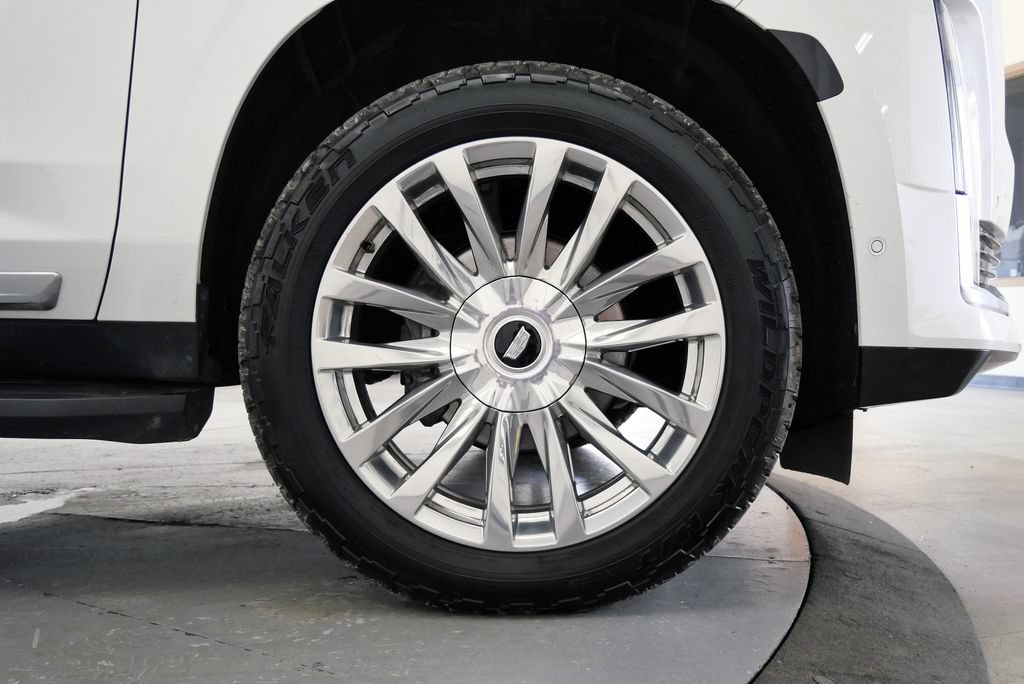 Used 2021 Cadillac Escalade ESV Premium Luxury AWD/4WD image 40