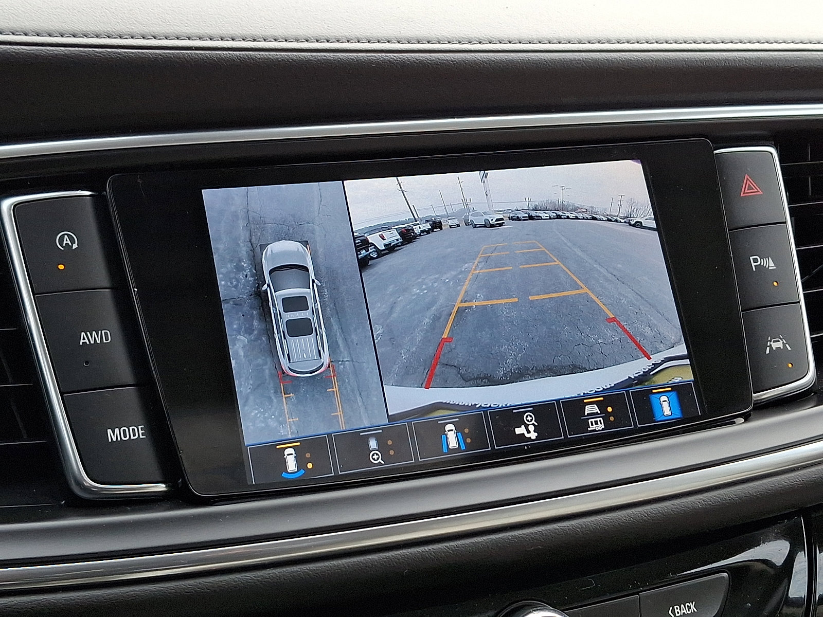 Certified 2024 Buick Enclave Avenir w/ Avenir Technology Package image 23